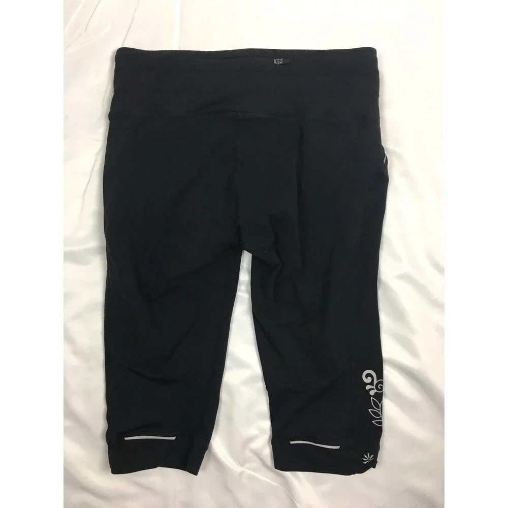 Athleta Women MEDIUM Black Capri Leggings Pants‎ Athletic Yoga #268505